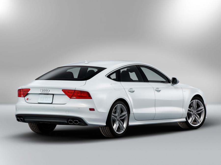  Audi S7 Sportback 2012 года  (NA) (фото 8 из 16)